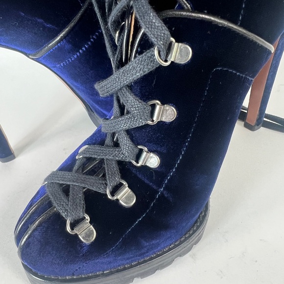 Alaia Paris Royal Blue Velvet Tie Up Stilletto Booties NEW beautiful condition - Picture 10 of 13